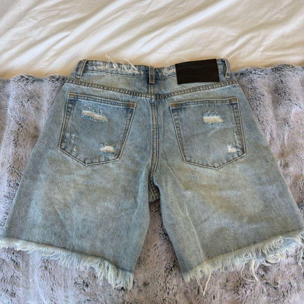 One Teaspoon Bermuda Jean Shorts - Picture 6 of 7